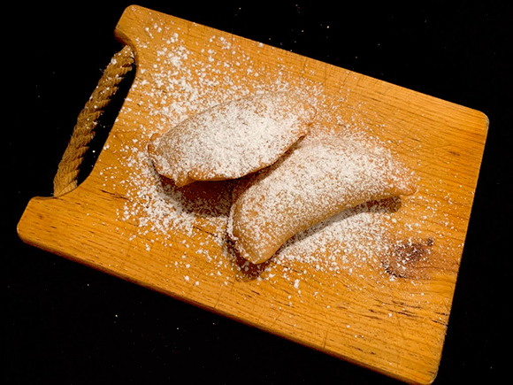 COCINA EN CASA 17.3: PANZEROTTI DE NUTELLA
